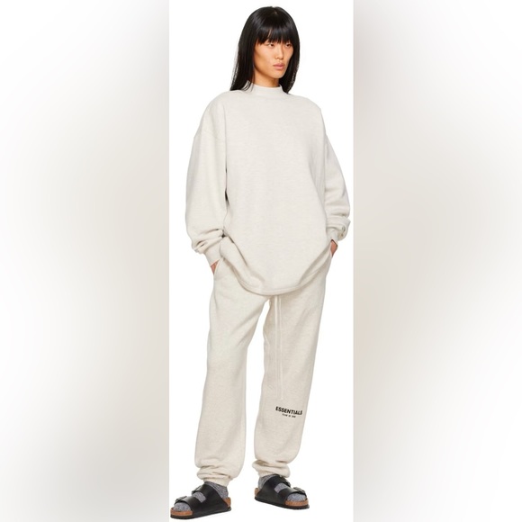 Essentials sweatpants - Picture 2 of 5